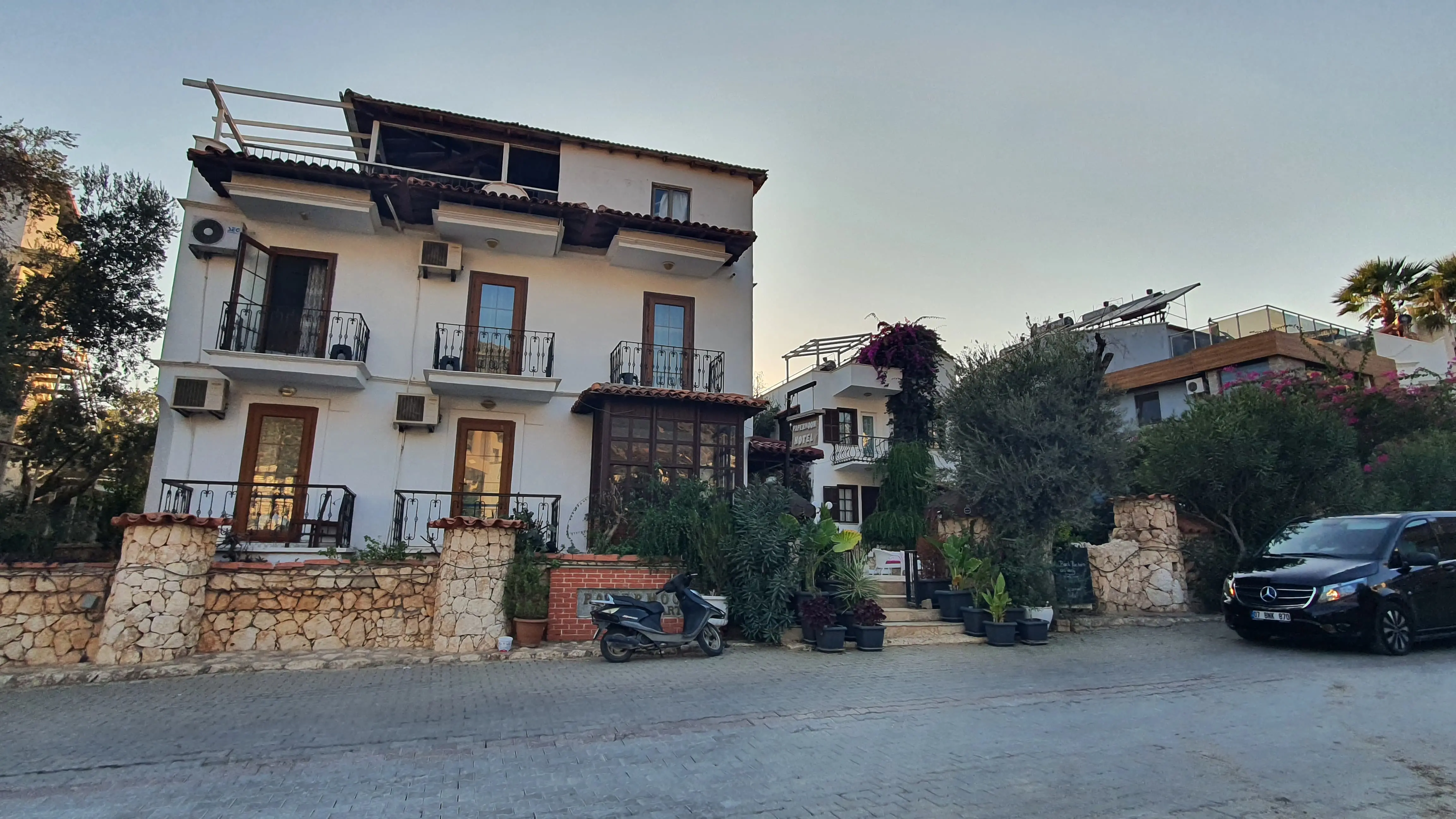 Kalamar hotel